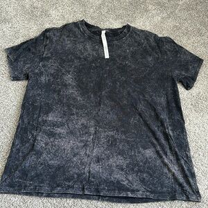 Lululemon Dark Multi-Color Cotton T-Shirt, Size 12